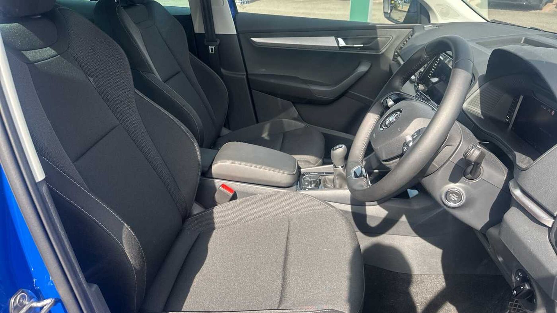 SKODA Karoq 1.0 TSI 116 SE Drive 5dr Petrol Estate