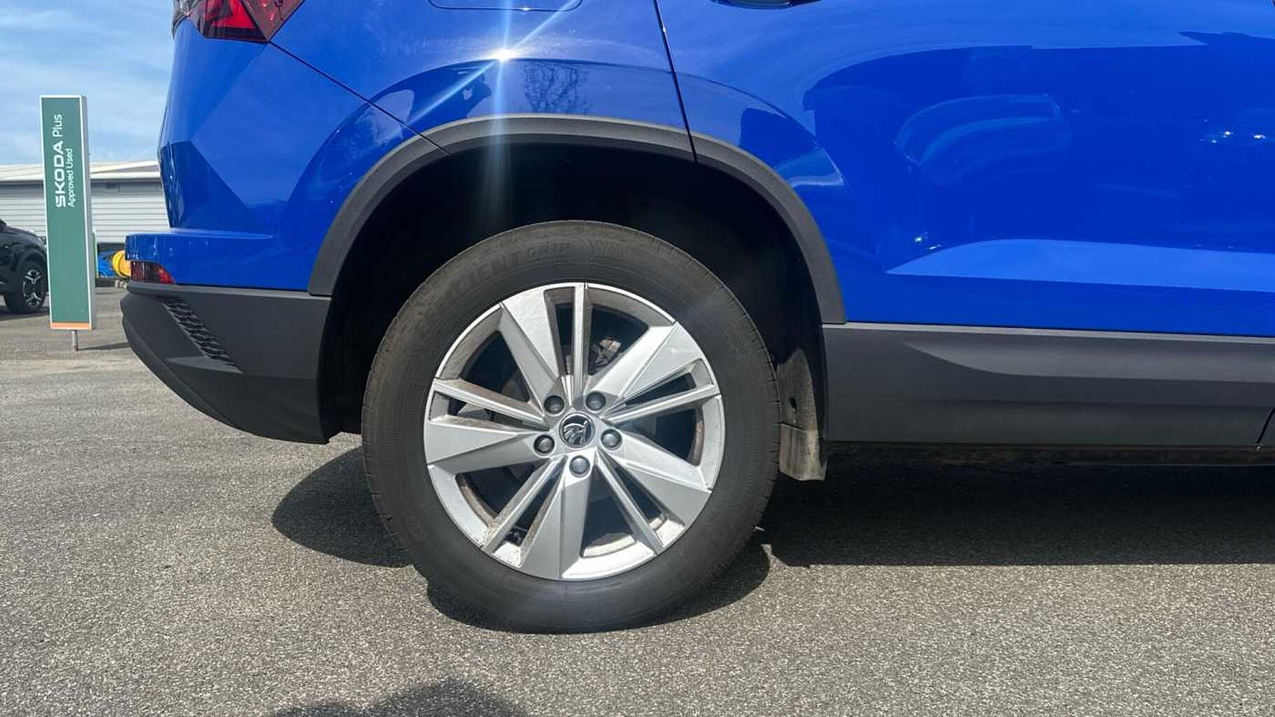 SKODA Karoq 1.0 TSI 116 SE Drive 5dr Petrol Estate