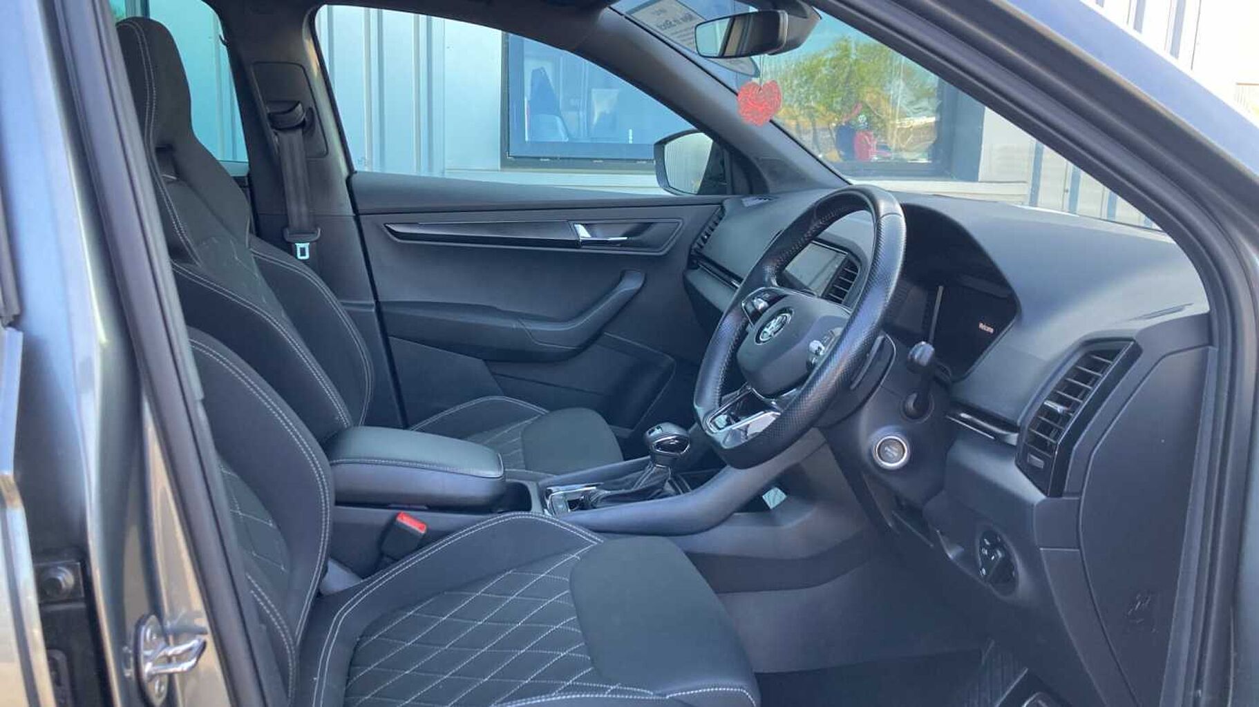 SKODA Karoq SUV 1.5 TSI (150ps) SportLine ACT