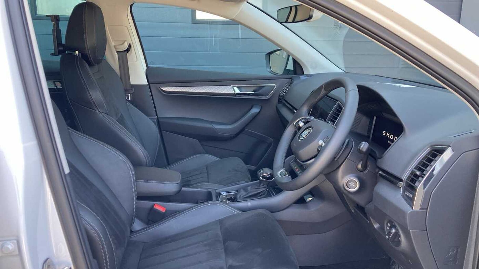 SKODA Karoq SUV 1.5 TSI (150ps) SE L ACT DSG