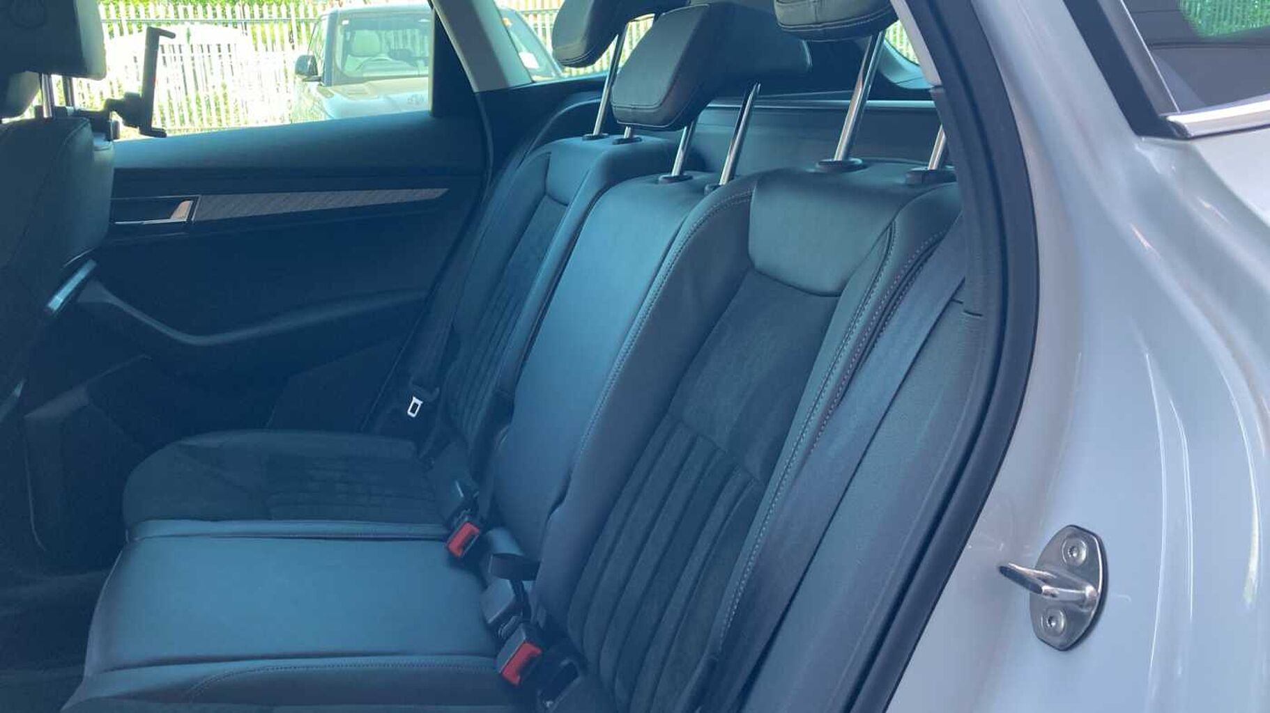 SKODA Karoq SUV 1.5 TSI (150ps) SE L ACT DSG