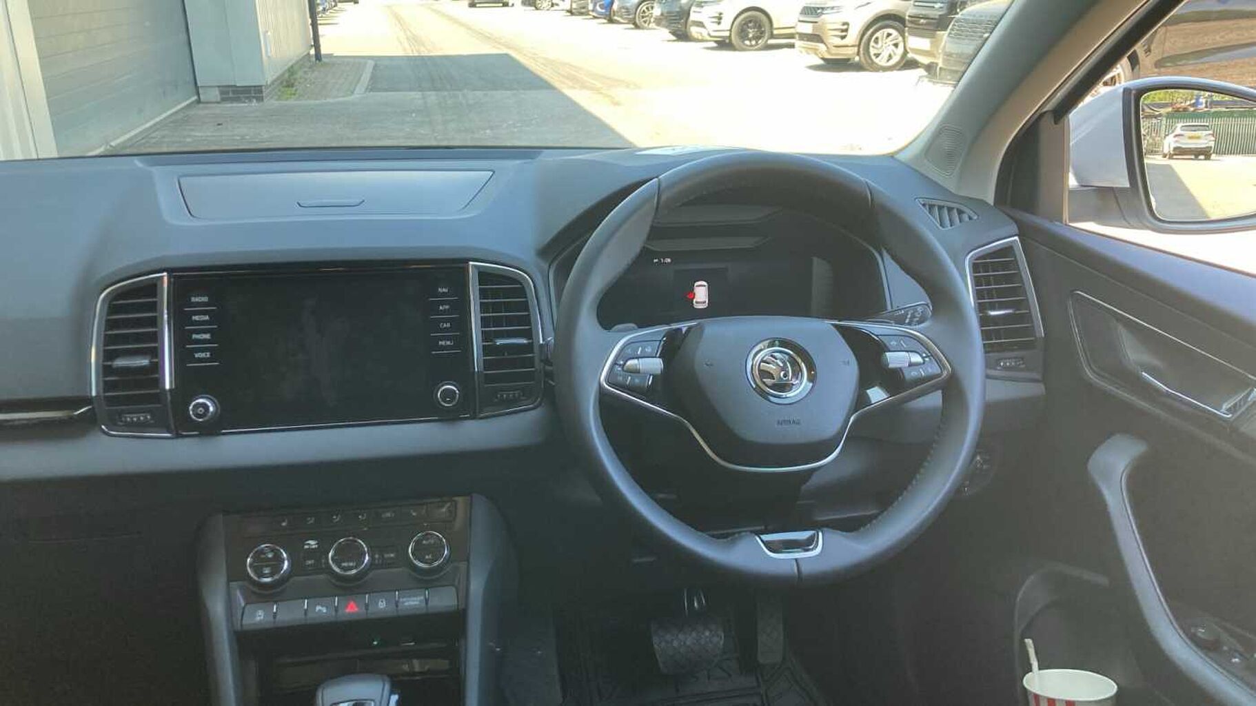 SKODA Karoq SUV 1.5 TSI (150ps) SE L ACT DSG