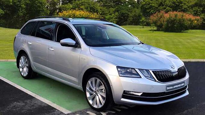 Used ŠKODA Superb Estate For Sale : ŠKODA UK