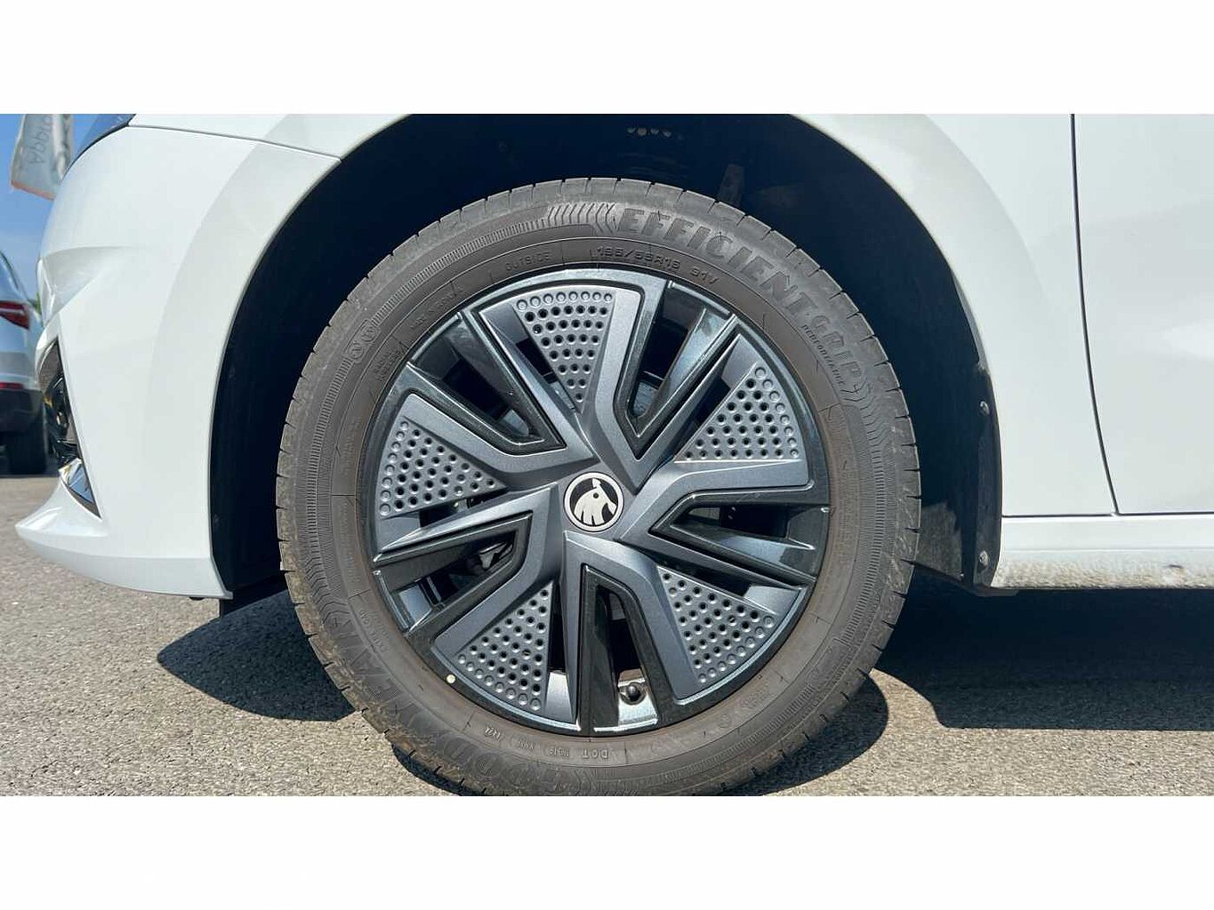 SKODA FABIA Hatch Design Edition 1.0 TSI 95 PS 5G Man