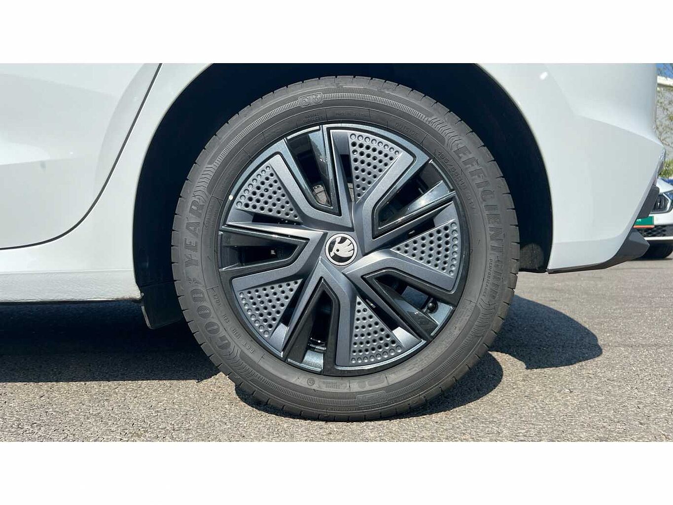 SKODA FABIA Hatch Design Edition 1.0 TSI 95 PS 5G Man