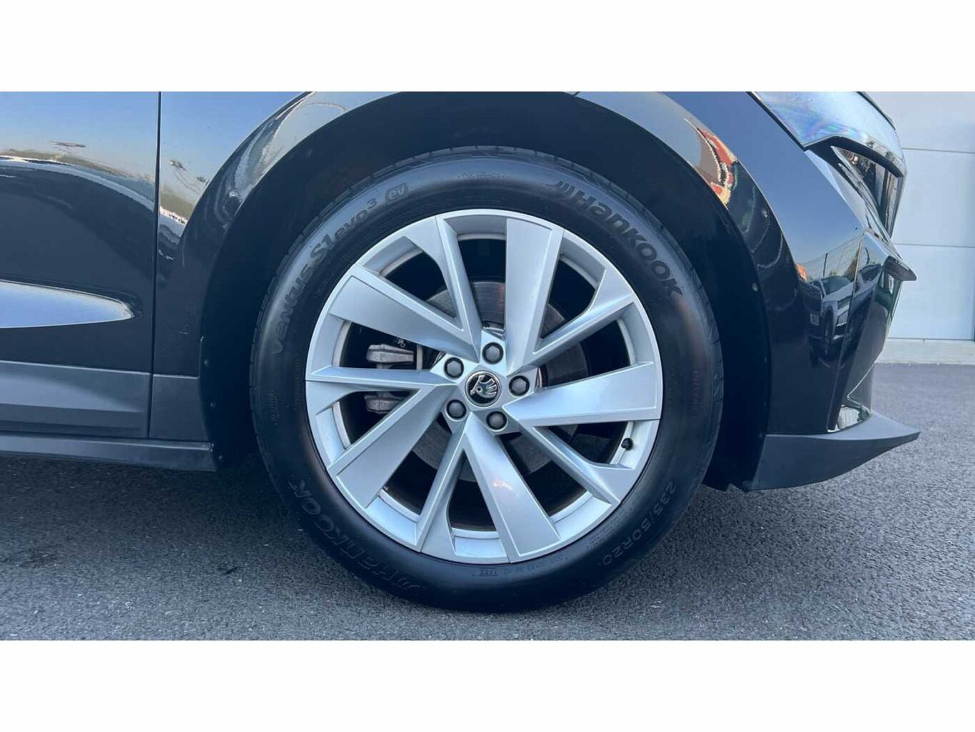 SKODA ENYAQ 150kW 80 ecoSuite 82kWh 5dr Auto [125kW] [Plus]