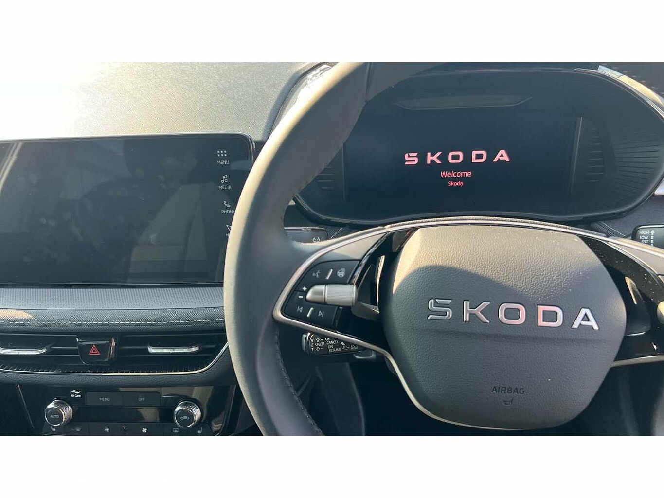 SKODA FABIA Hatch SE L Edition 1.0 TSI 116 PS DSG