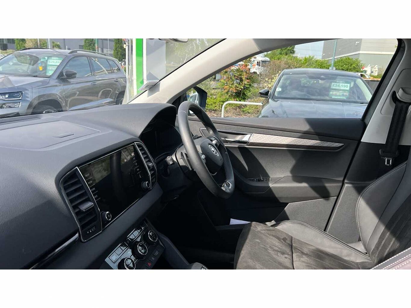 SKODA Karoq SUV 1.5 TSI (150ps) SE L ACT DSG