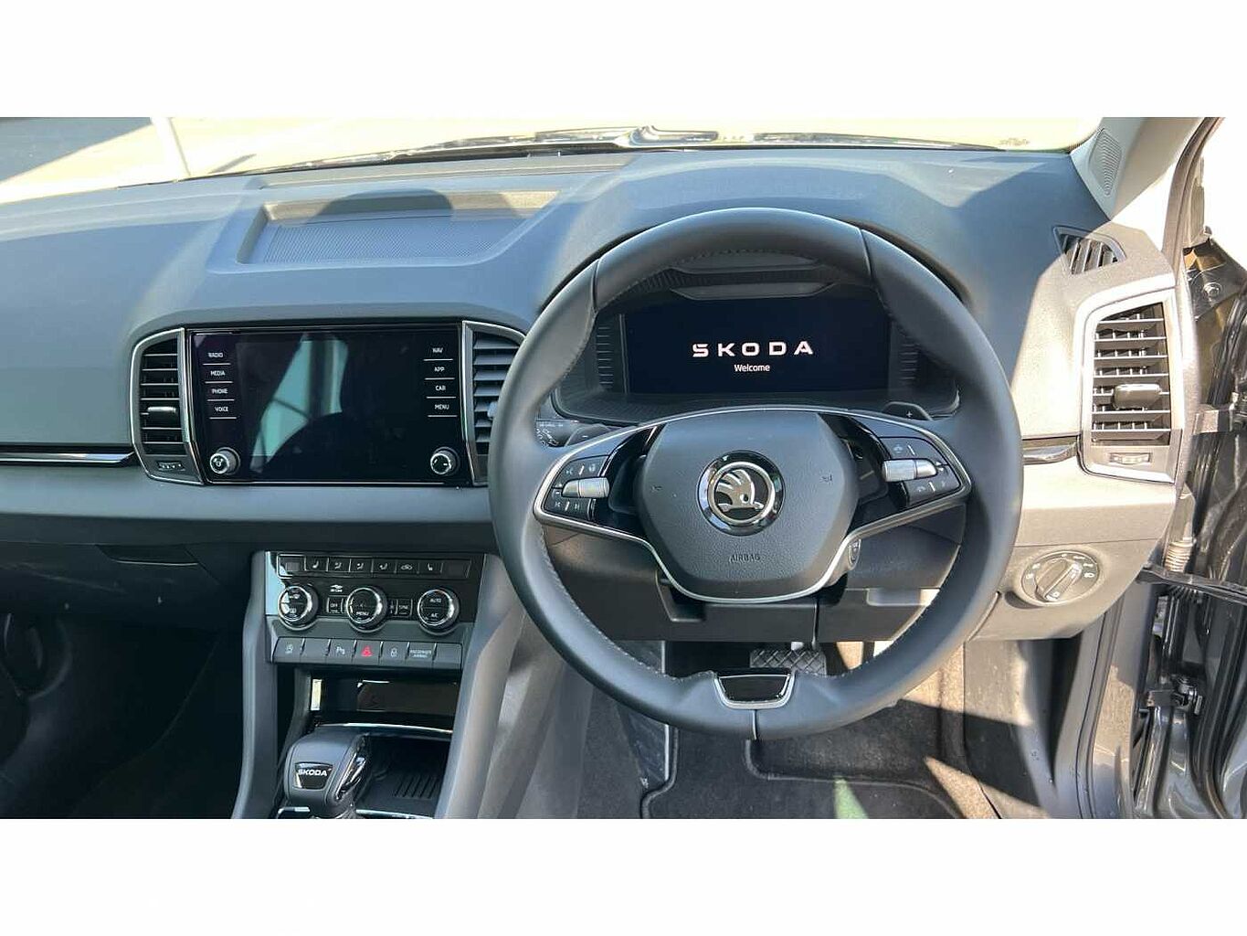 SKODA Karoq SUV 1.5 TSI (150ps) SE L ACT DSG