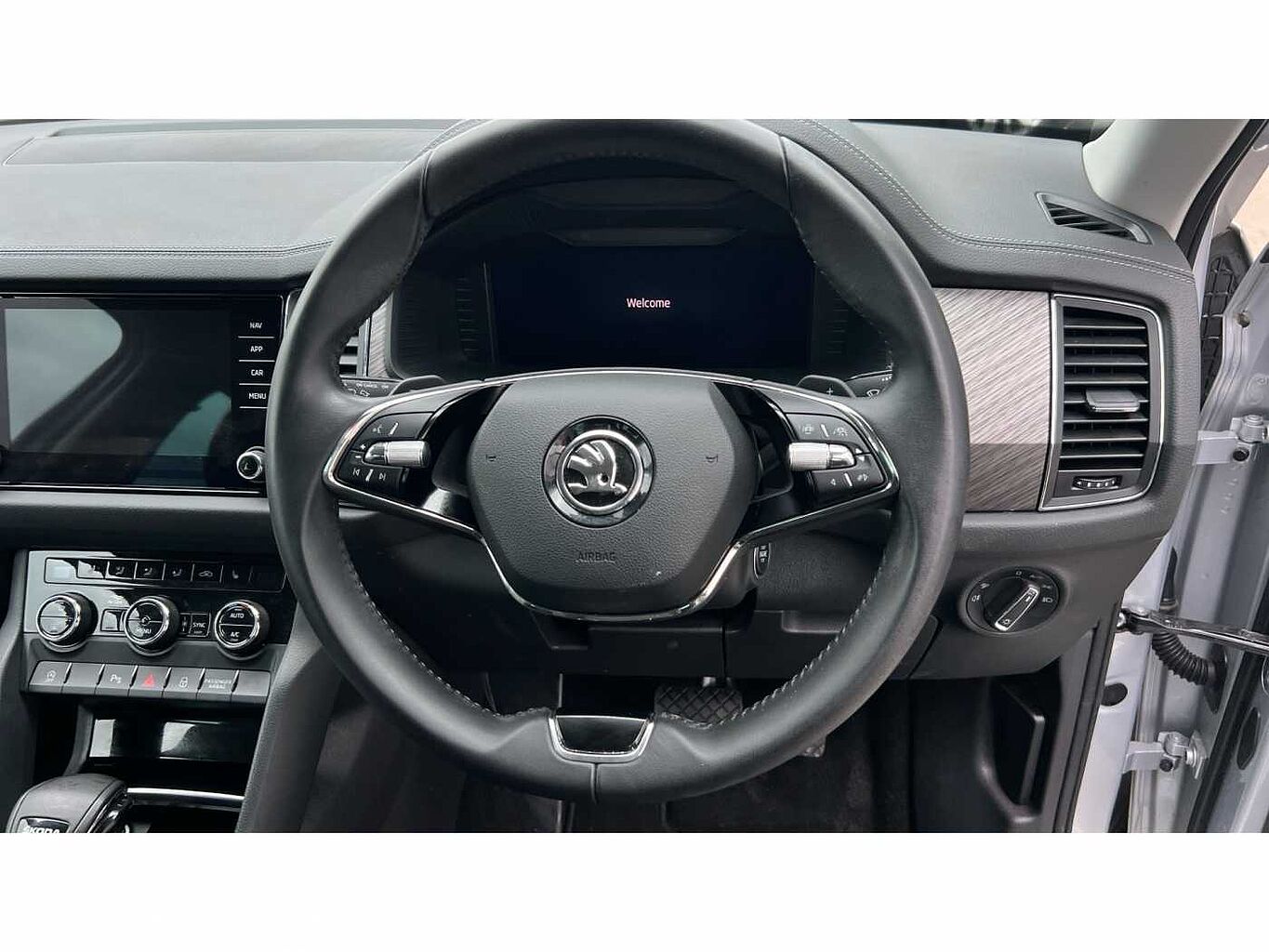 SKODA KODIAQ 1.5 TSI SE L Executive 5dr DSG [7 Seat]