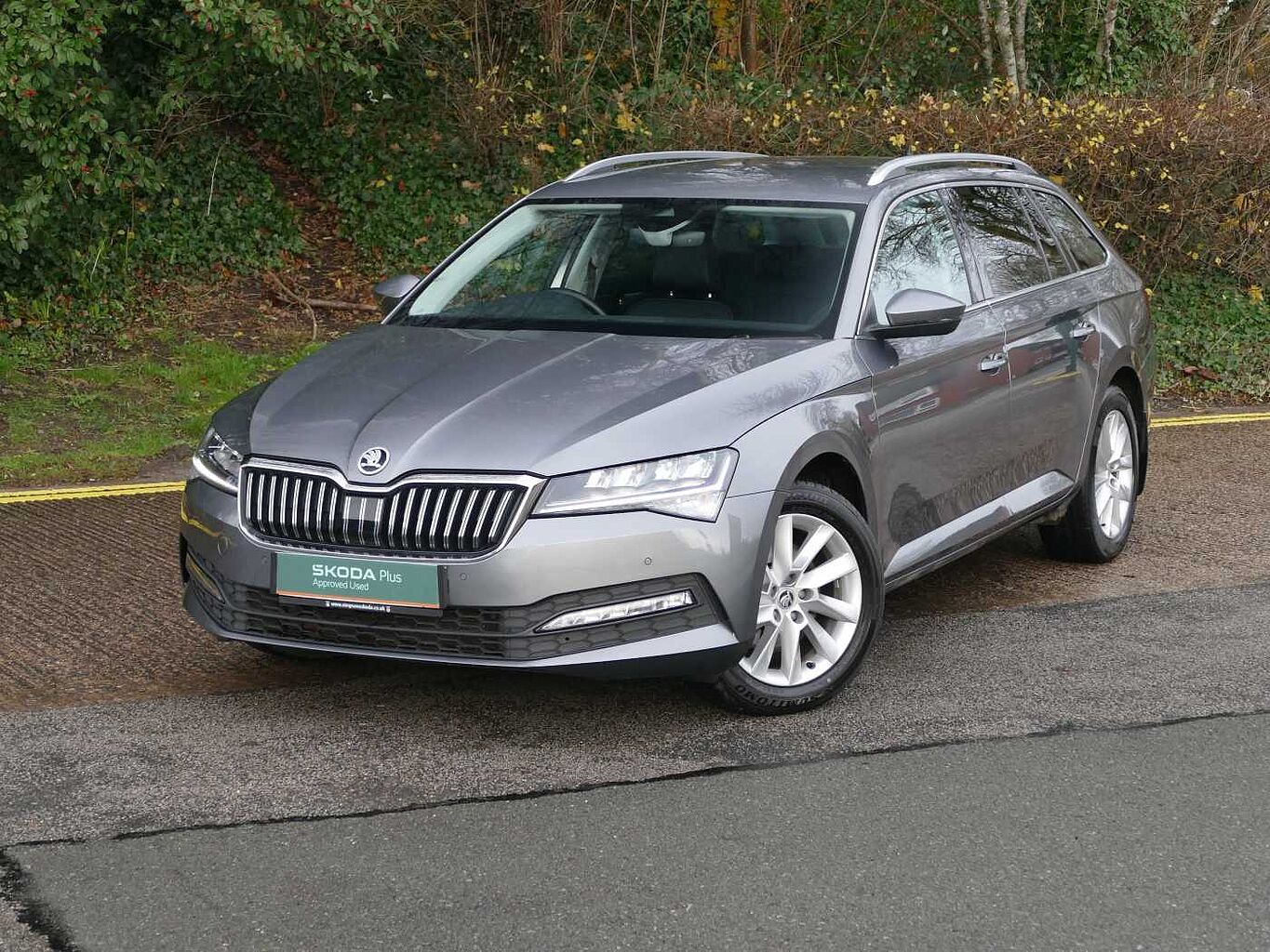 SKODA Superb 1.5 TSI 150ps SE Technology ACT DSG Estate