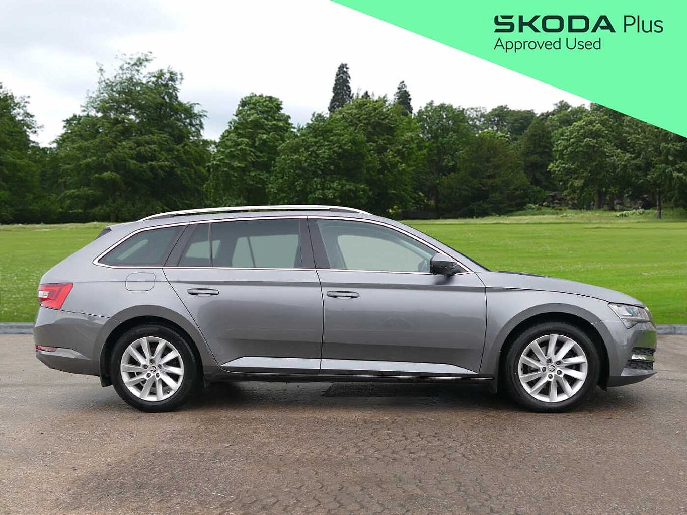 SKODA Superb 1.5 TSI 150ps SE Technology ACT DSG Estate