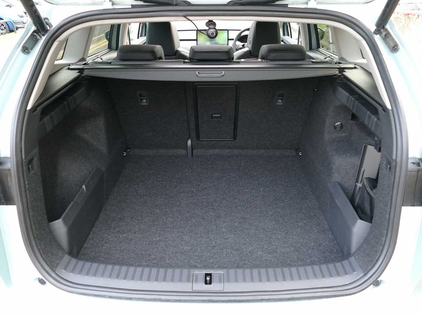SKODA Enyaq Estate 125kW 50 Edition 55kWh 5dr Auto