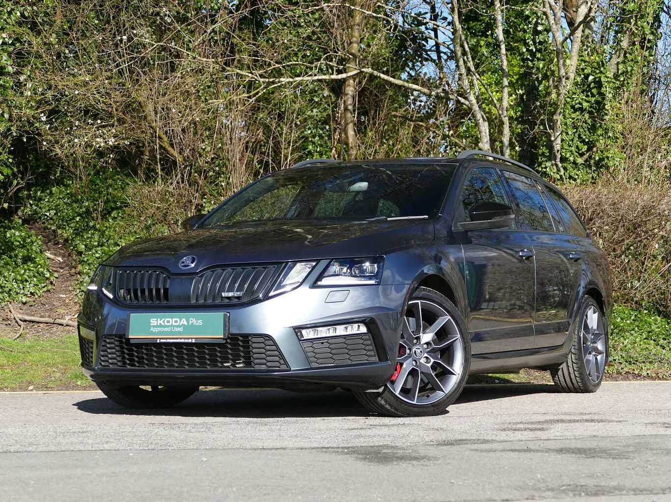 SKODA Octavia vRS Estate 2.0 TSI vRS 245 DSG