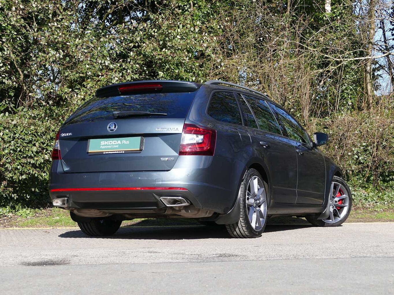 SKODA Octavia vRS Estate 2.0 TSI vRS 245 DSG