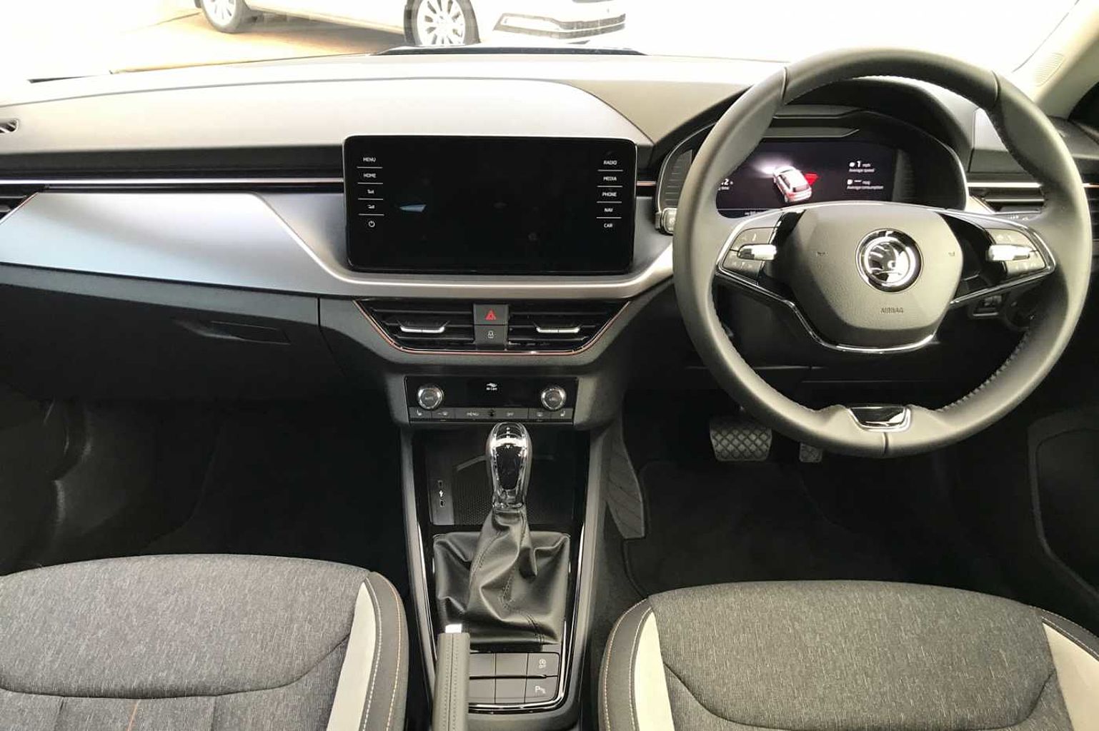 SKODA Kamiq 1.5 TSI (150ps) SE L Executive DSG SUV