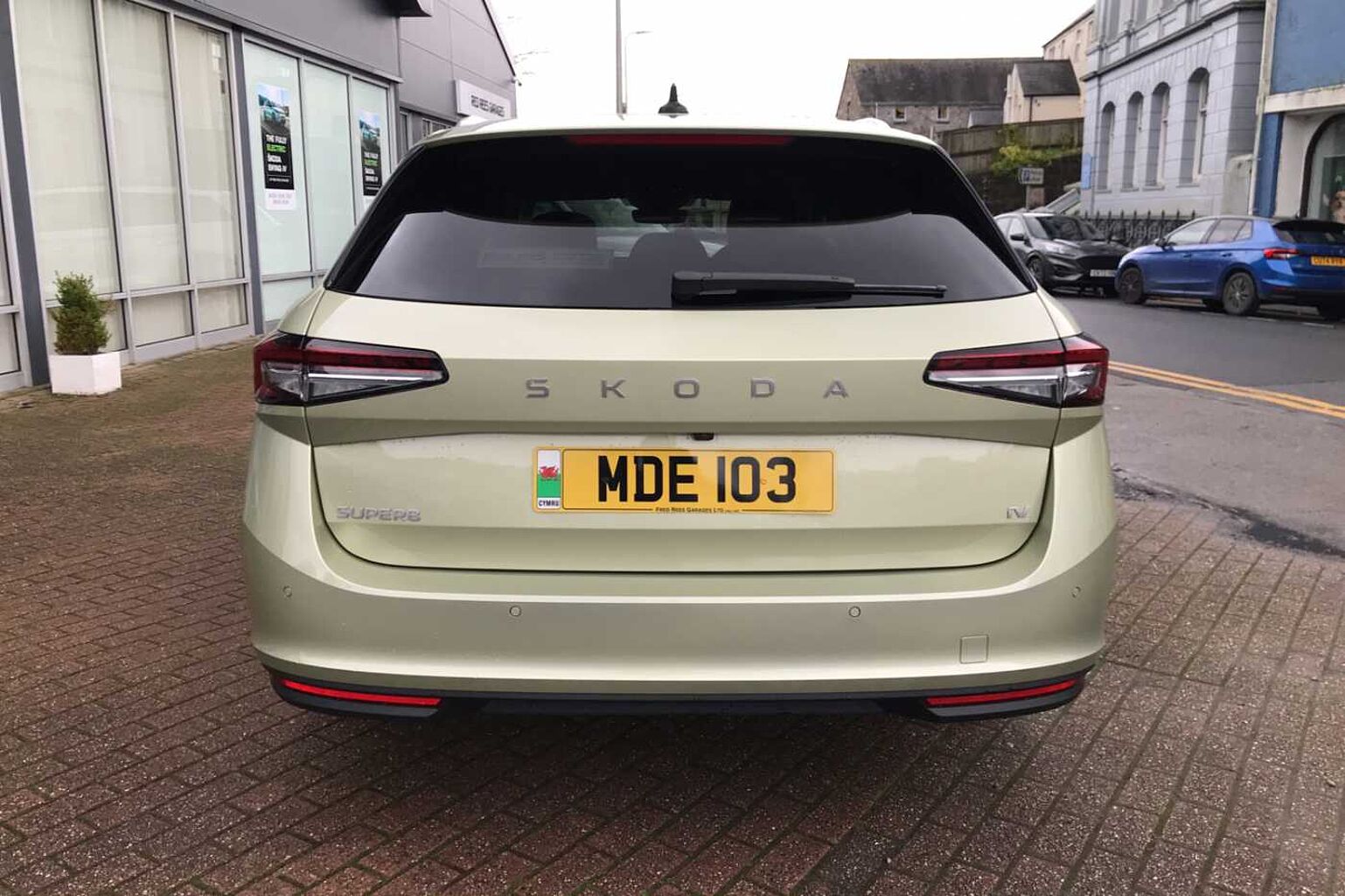 SKODA Superb Estate 1.5 TSI iV SE L DSG 5dr