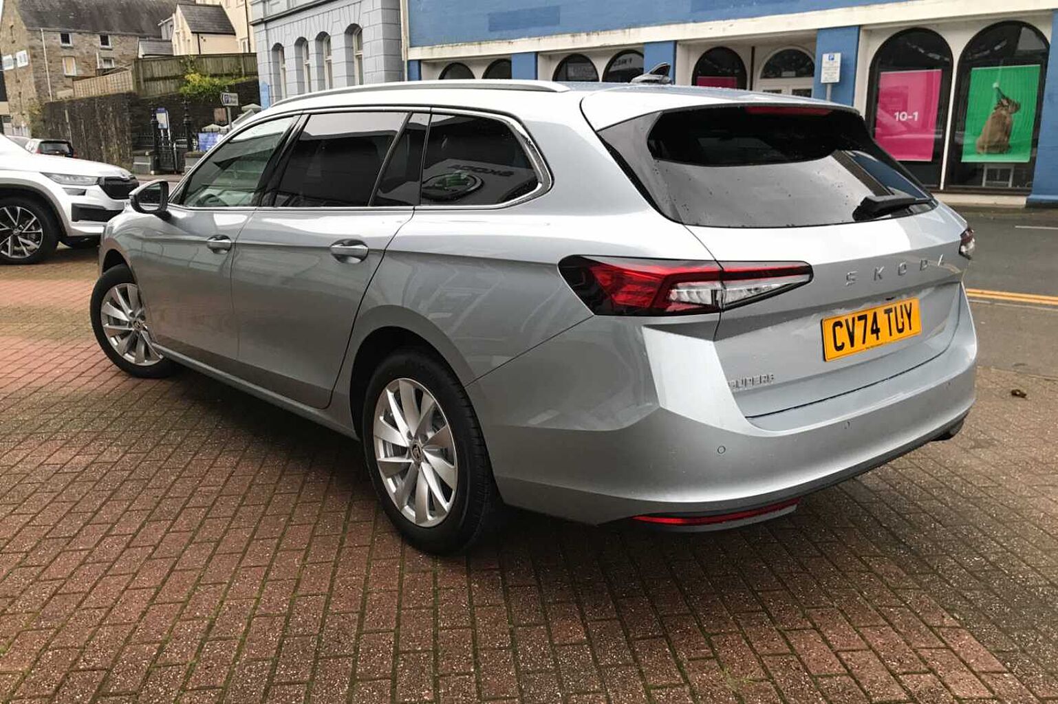 SKODA Superb Estate 1.5 TSI e-TEC SE Technology 5dr DSG