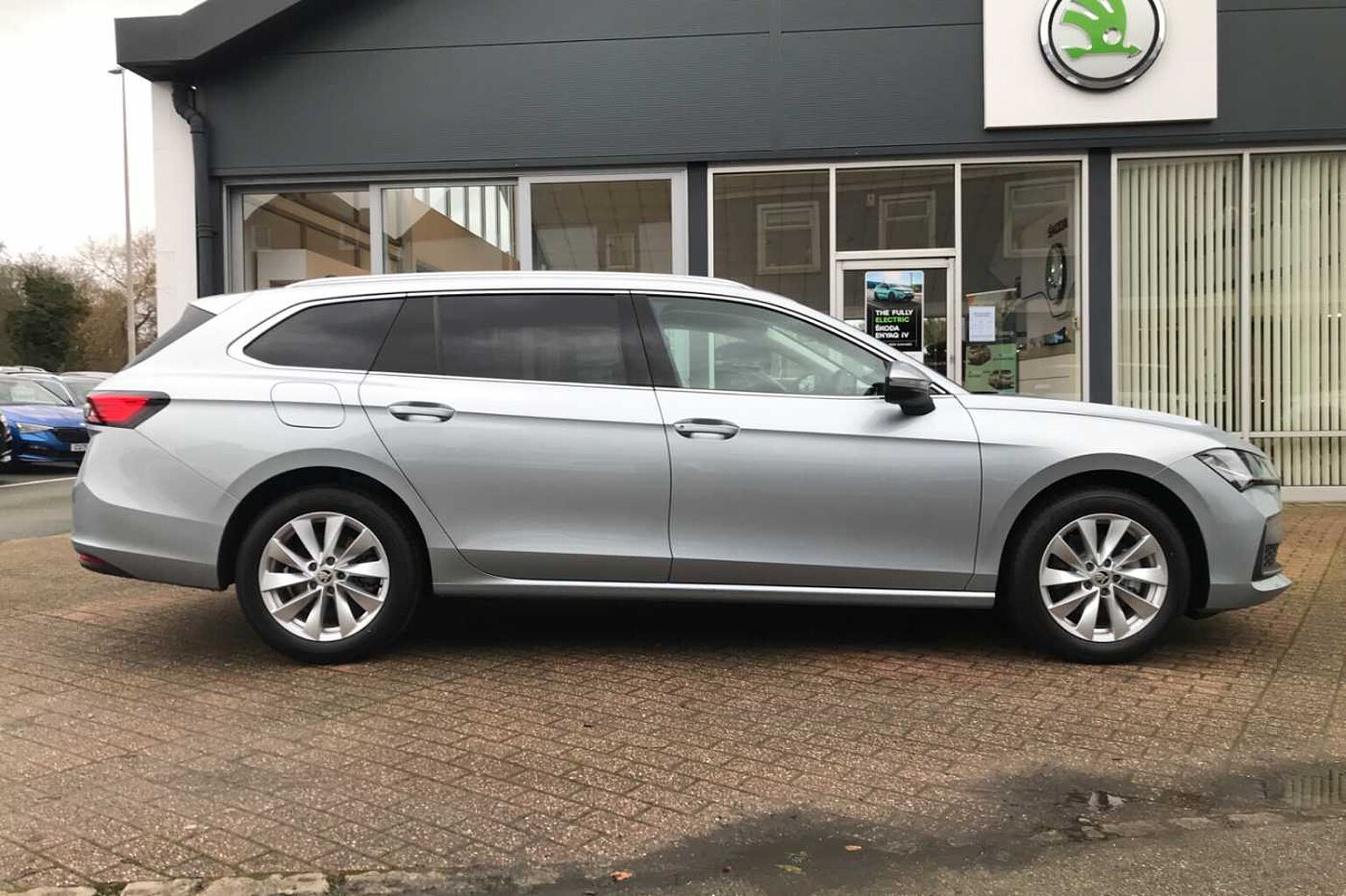 SKODA Superb Estate 1.5 TSI e-TEC SE Technology 5dr DSG