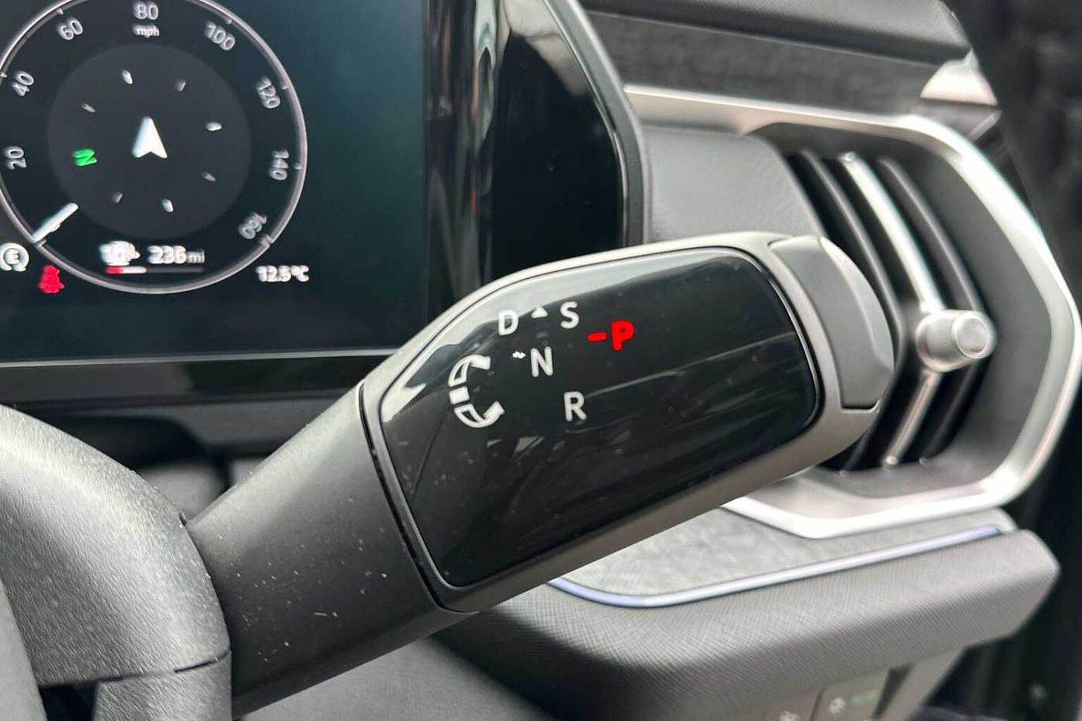 SKODA Kodiaq 1.5 TSI (204ps) SE L iV (5s) DSG