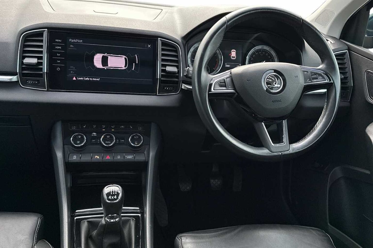 SKODA Karoq SUV 2.0TDI (150ps) SCR 4X4 Edition