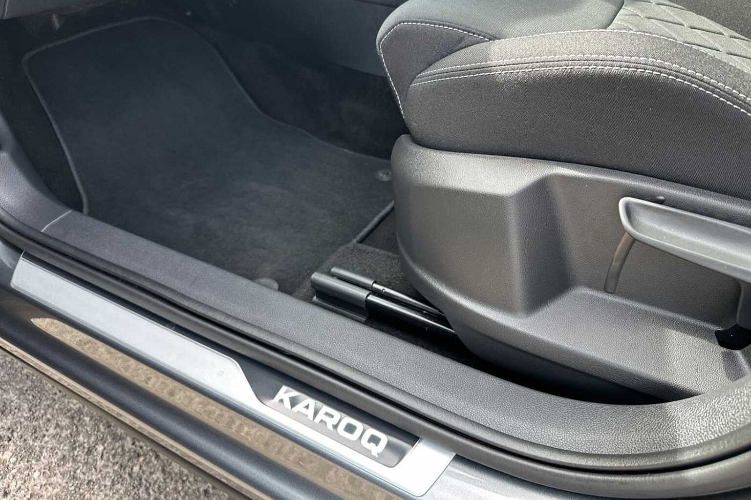 SKODA Karoq SUV 1.5 TSI (150ps) SportLine ACT