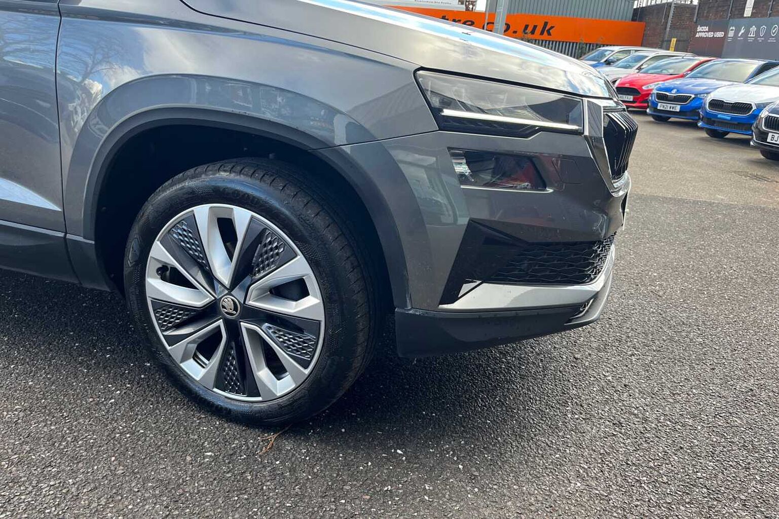 SKODA KAROQ 1.0 TSI SE L 5dr
