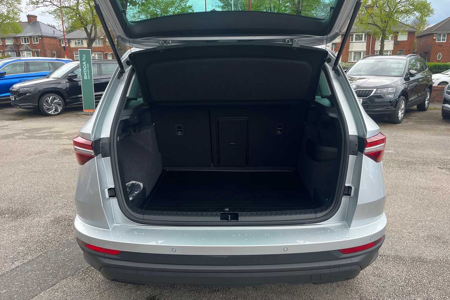 SKODA KAROQ 1.0 TSI SE Drive 5dr