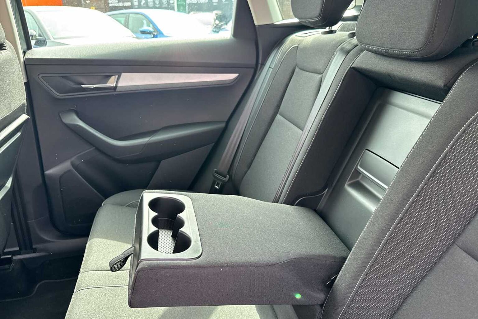SKODA KAROQ 1.5 TSI SE Drive 5dr DSG