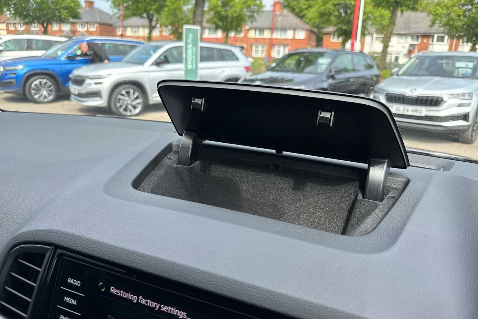 SKODA KAROQ 1.5 TSI SE Drive 5dr DSG
