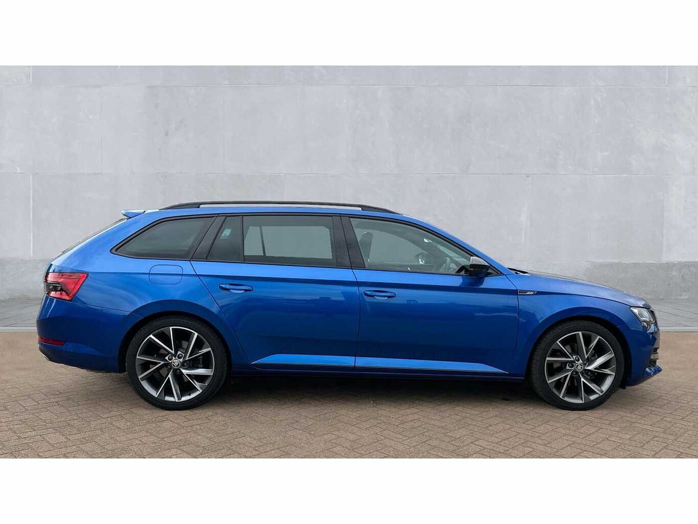 SKODA Superb 2.0 TSI (190ps) SportLine Plus DSG Estate