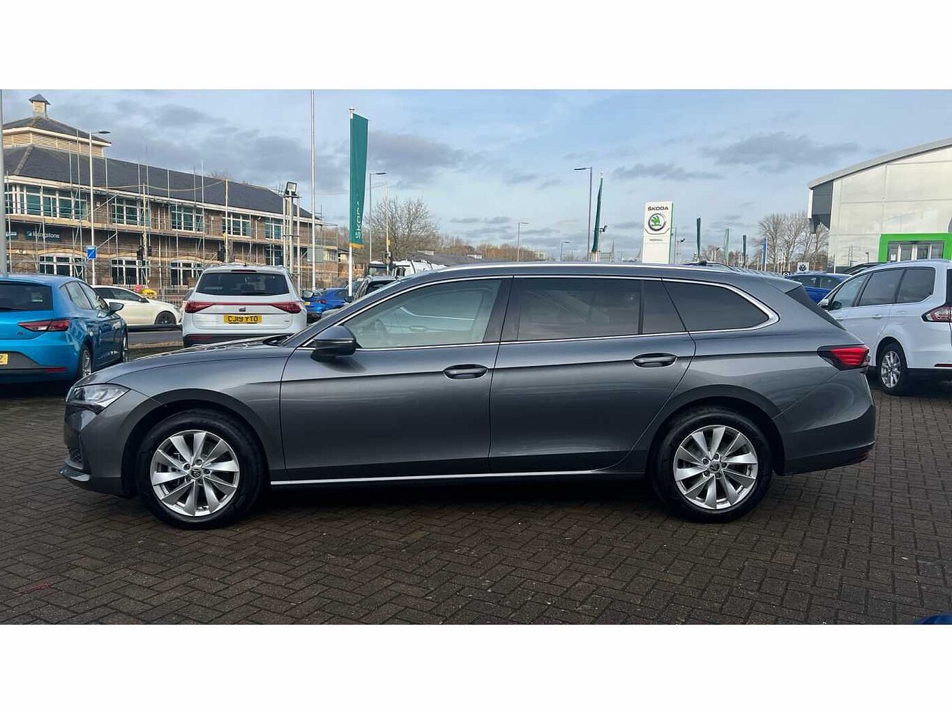 SKODA SUPERB ŠKODA  Estate 1.5 TSI e-TEC SE Technology 5dr DSG