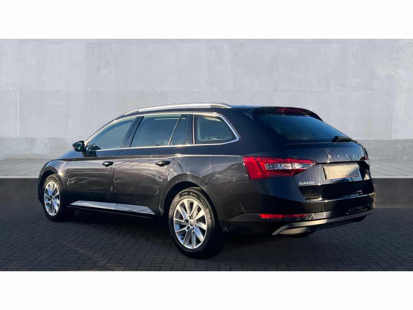 SKODA Superb 2.0 TDI SCR (150ps) SE Technology DSG Est