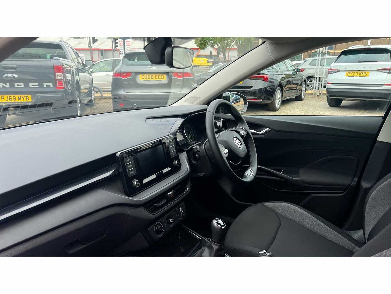 SKODA Fabia 1.0 TSI (95ps) SE Comfort 5-Dr Hatchback