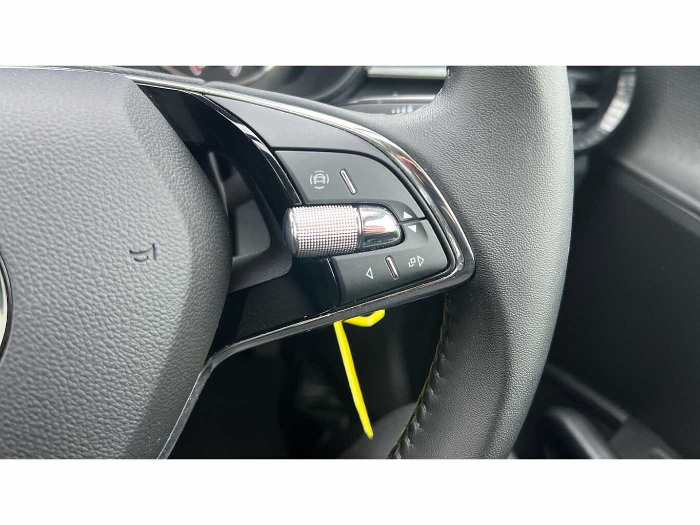 SKODA Fabia 1.0 TSI (95ps) SE Comfort 5-Dr Hatchback