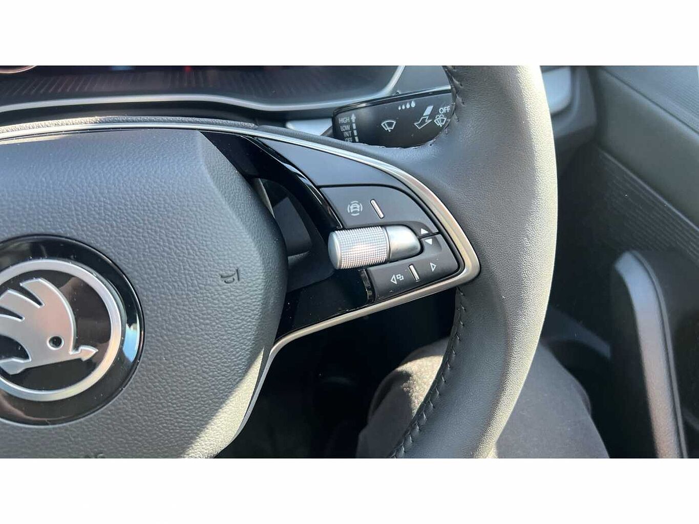 SKODA OCTAVIA 1.5 TSI SE Technology 5dr