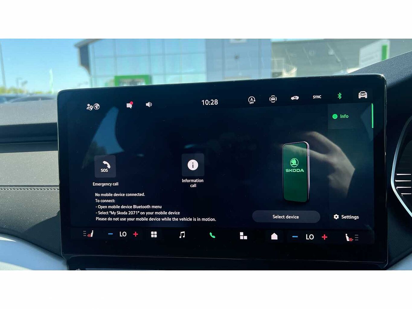 SKODA OCTAVIA 1.5 TSI SE Technology 5dr