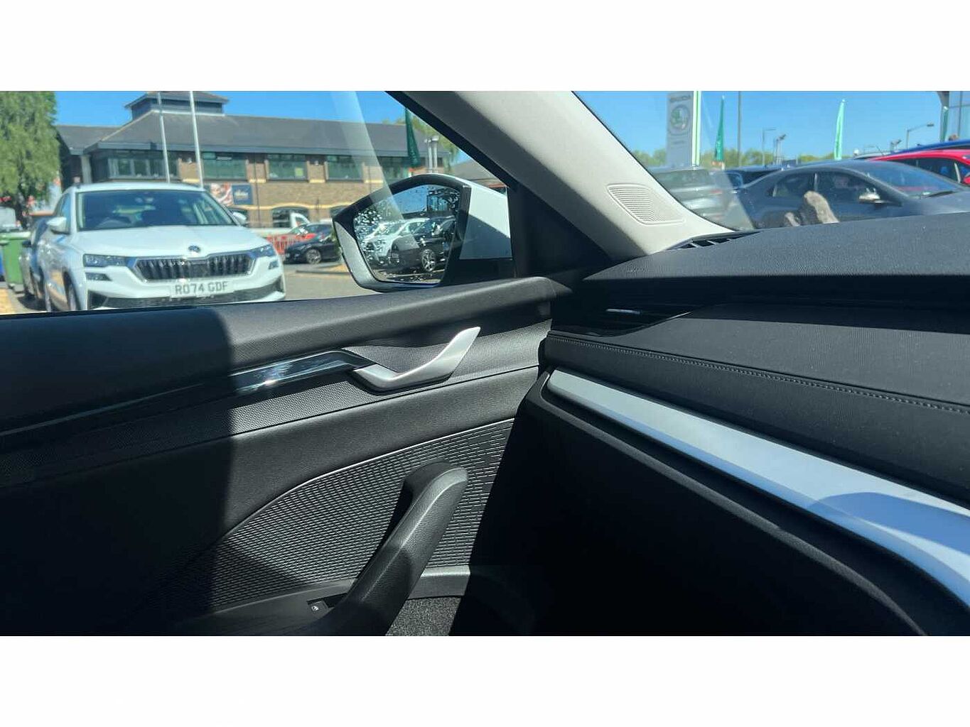 SKODA OCTAVIA 1.5 TSI SE Technology 5dr