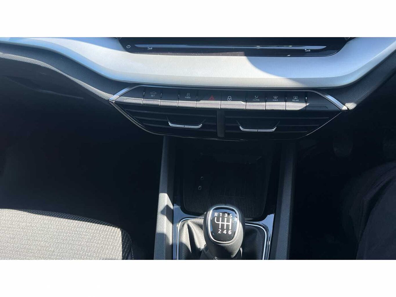 SKODA OCTAVIA 1.5 TSI SE Technology 5dr