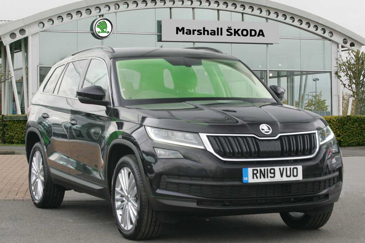 Find A Used Black ŠKODA Kodiaq 2.0TDI (150ps) 4X4 SE L 7 seats SCR DSG ...