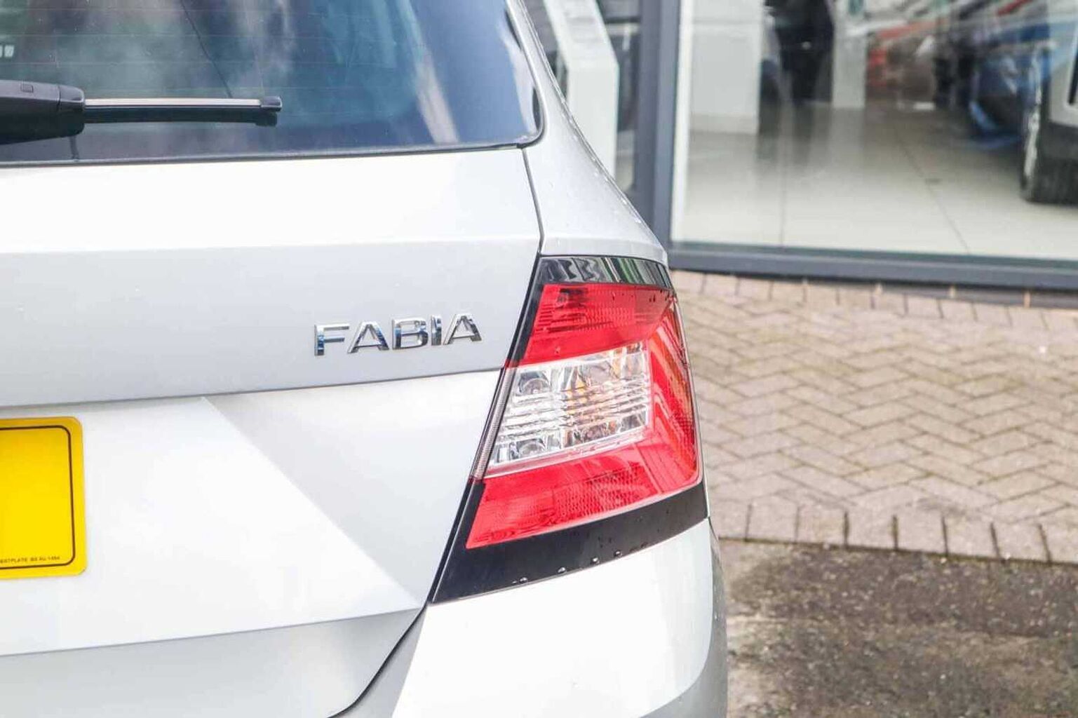 SKODA FABIA 1.0 TSI Monte Carlo 5dr