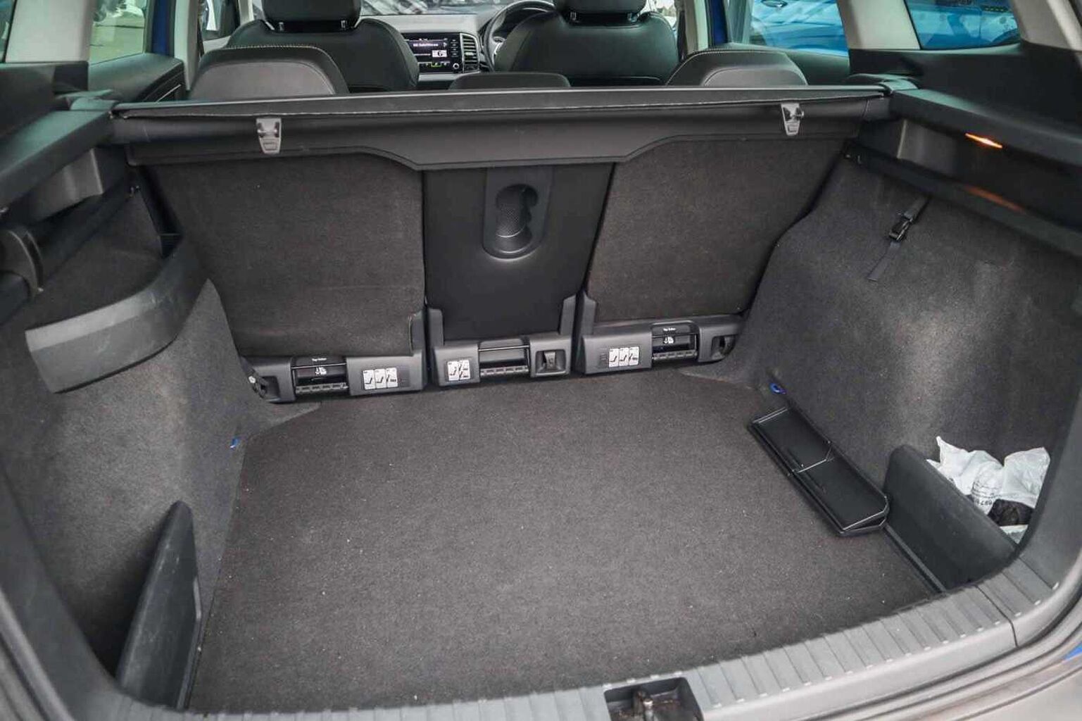 SKODA Karoq 1.0 TSI SE L SUV 5dr Petrol Manual Euro 6 (s/s) (110 ps)