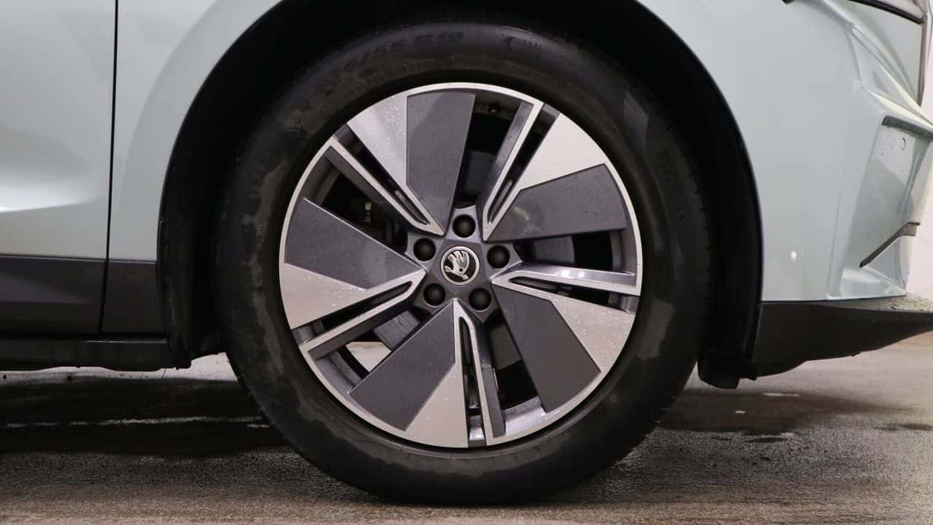 SKODA Enyaq 82kWh 80 SUV 5dr Electric Auto (204 ps)