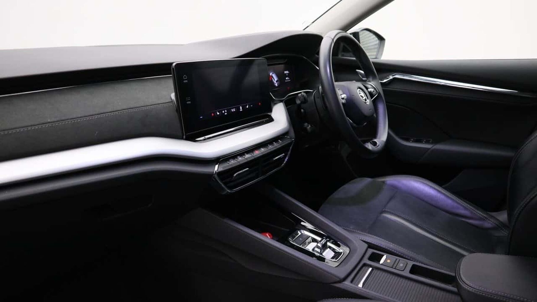 SKODA Octavia 1.4 TSI iV 13kWh SE L Estate 5dr Petrol Plug-in Hybrid DSG Euro 6 (s/s) (204 ps)