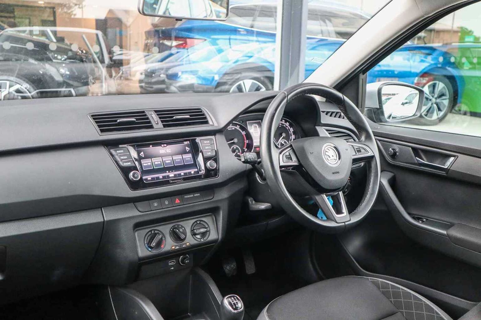 SKODA Fabia 1.0 Colour Edition Hatchback 5dr Petrol Manual Euro 6 (s/s) (60 ps)