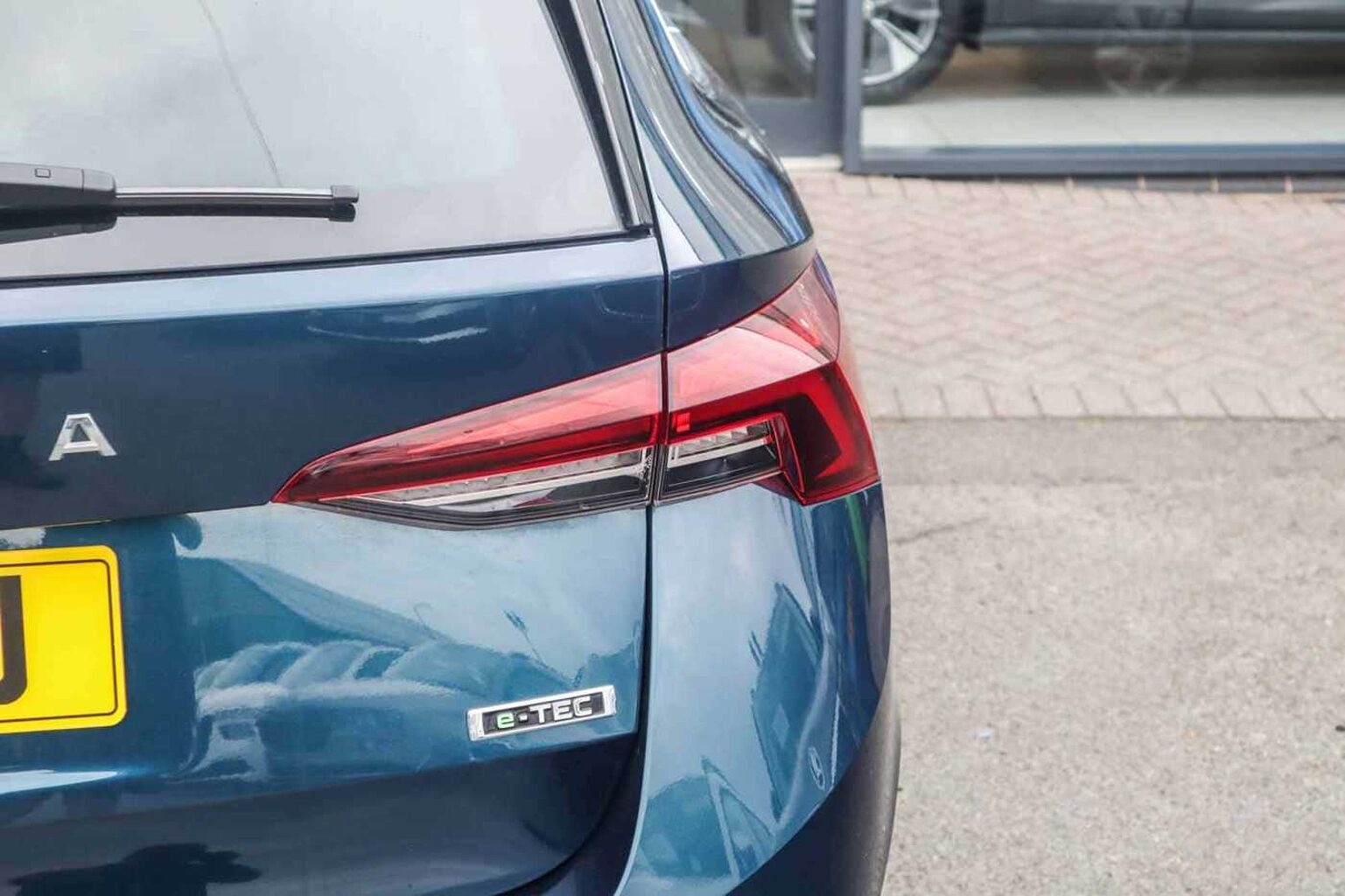 SKODA Octavia 1.5 TSI e-TEC MHEV SE L Estate 5dr Petrol Hybrid DSG Euro 6 (s/s) (150 ps)