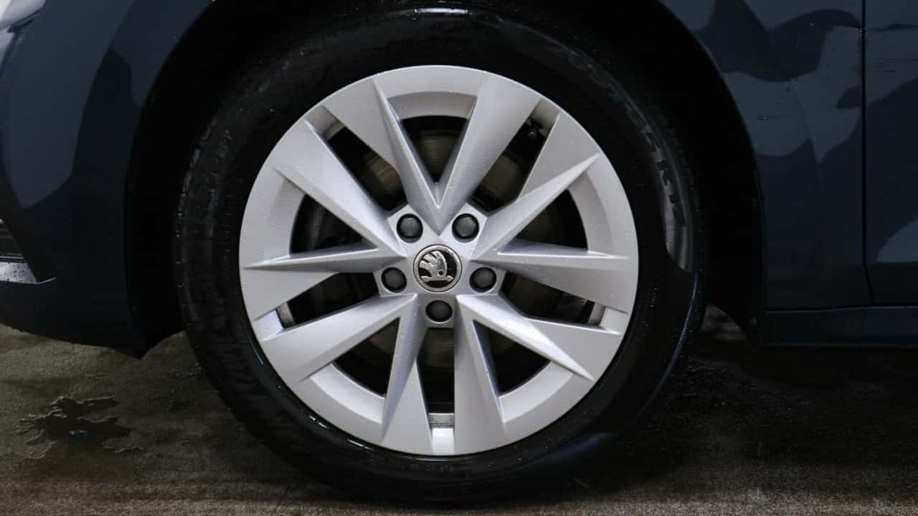 SKODA Octavia 1.4 TSI iV 13kWh SE L Hatchback 5dr Petrol Plug-in Hybrid DSG Euro 6 (s/s) (204