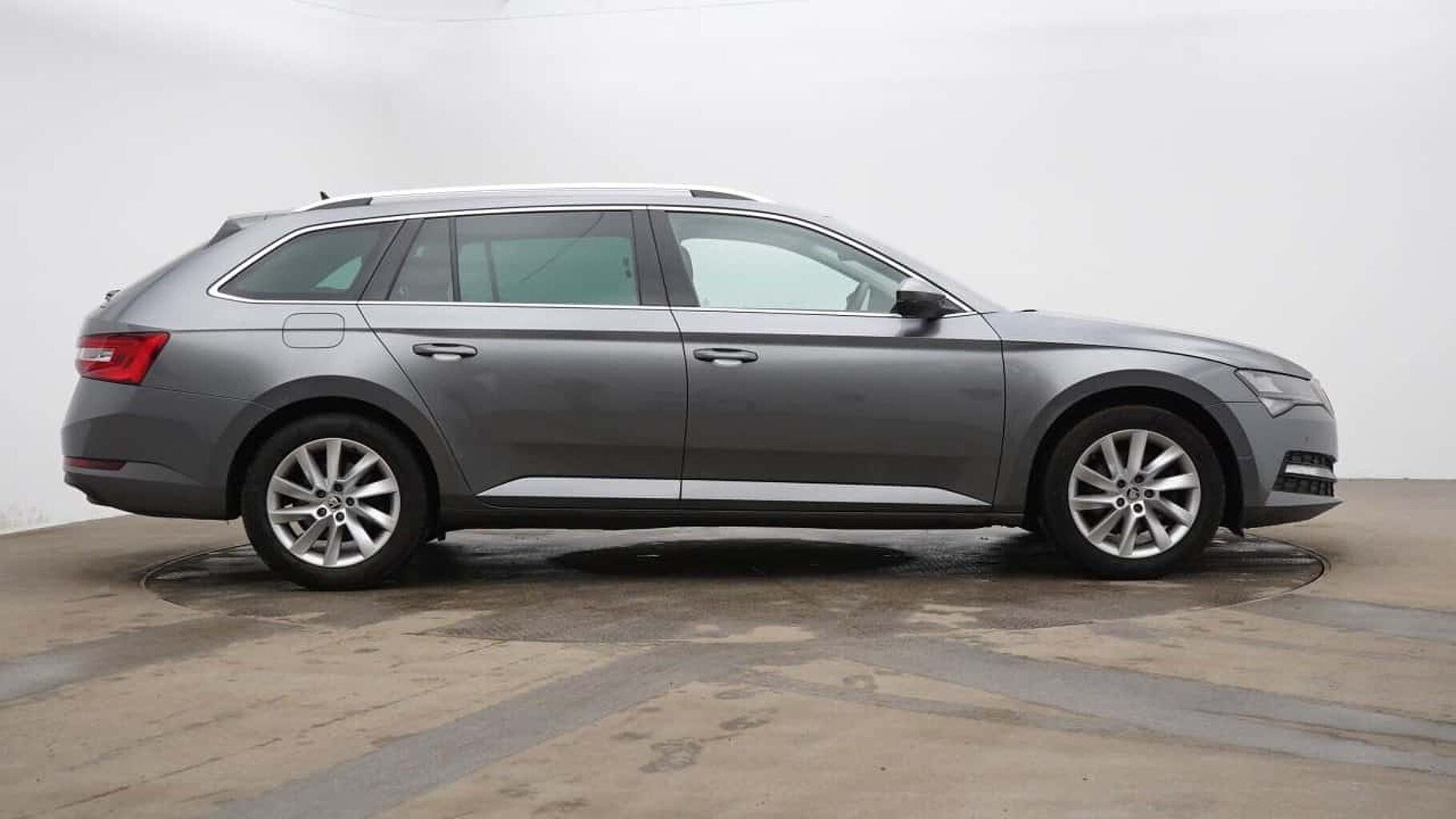 SKODA Superb 1.5 TSI ACT SE Technology Estate 5dr Petrol DSG Euro 6 (s/s) (150 ps)