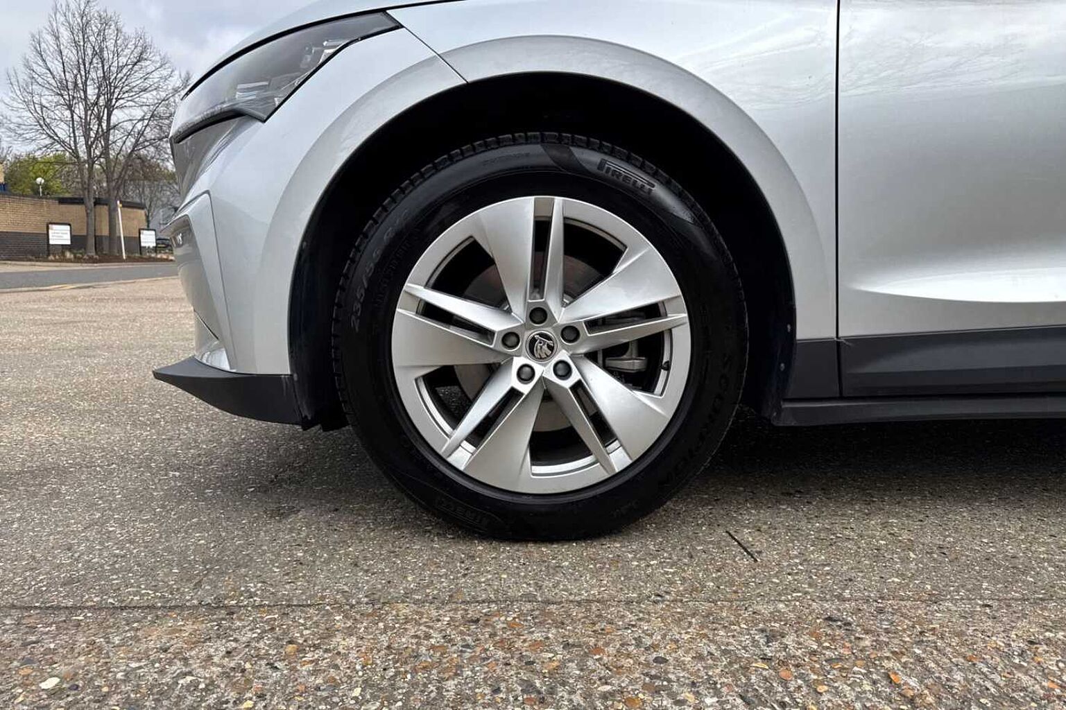 SKODA Enyaq 55kWh 50 Edition SUV 5dr Electric Auto (DC145kW) (170 ps)