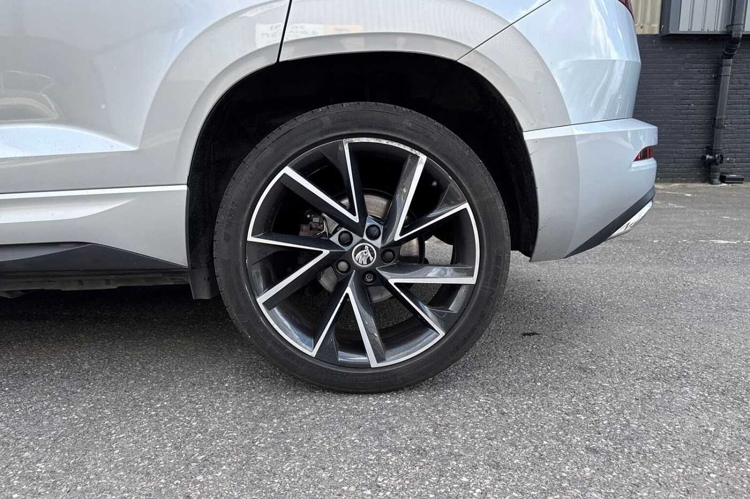SKODA Karoq 2.0 TSI SportLine SUV 5dr Petrol DSG 4WD Euro 6 (s/s) (190 ps)